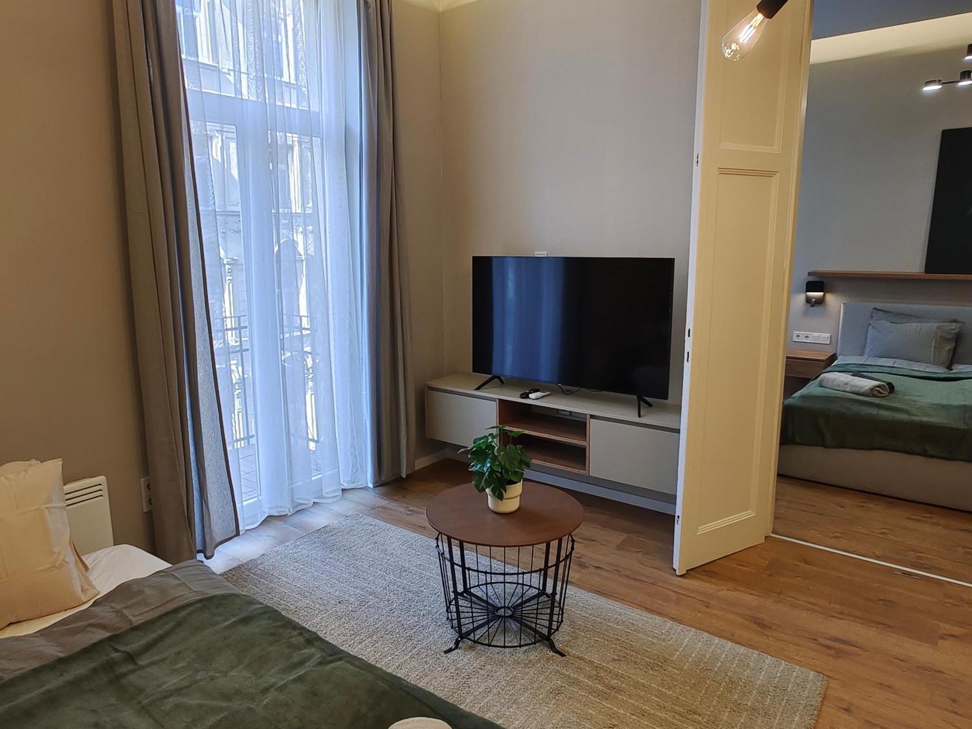 City Center 2, Cozy And Modern 2Br In The City Center Budapest Luaran gambar