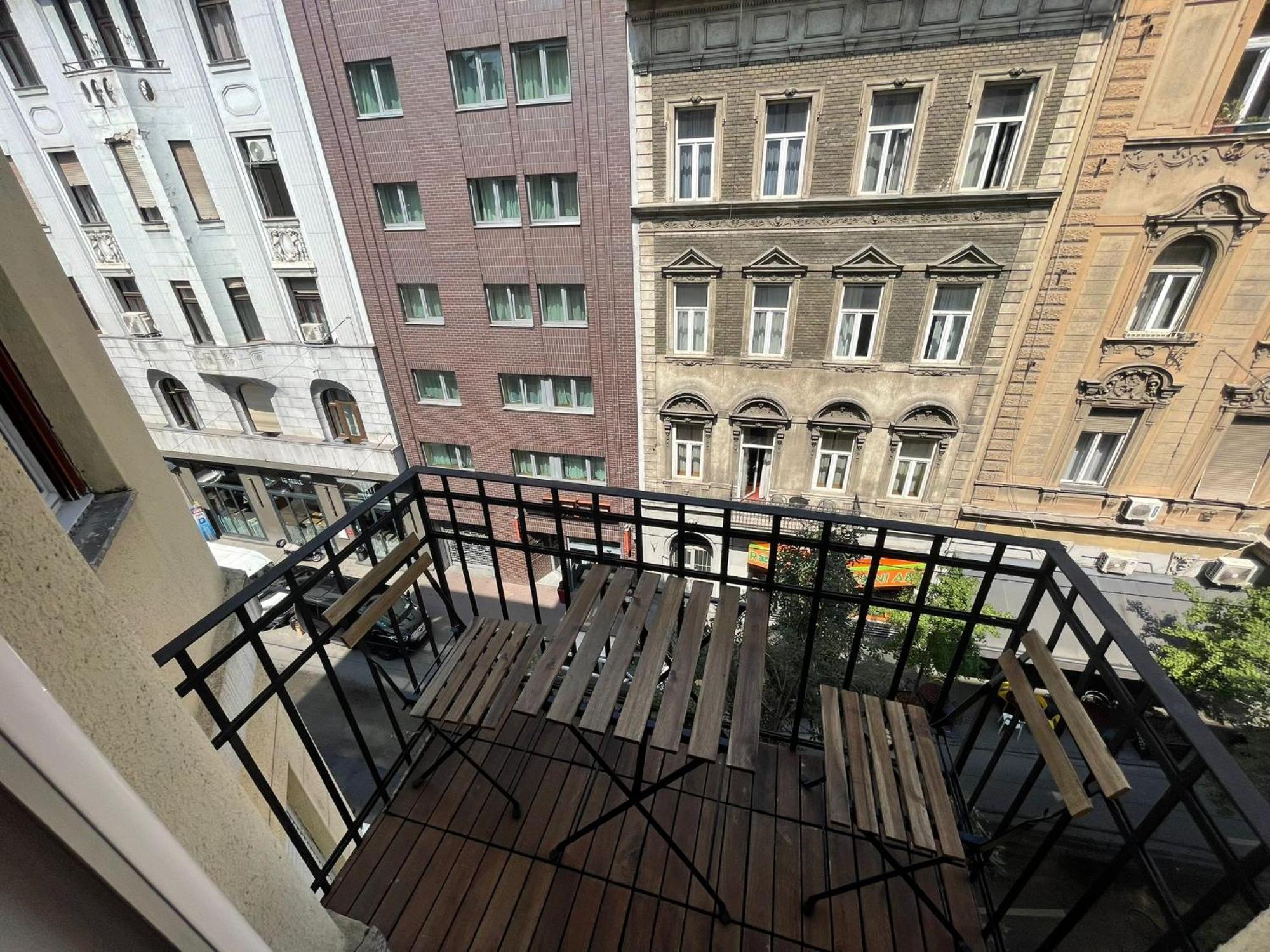 City Center 2, Cozy And Modern 2Br In The City Center Budapest Luaran gambar